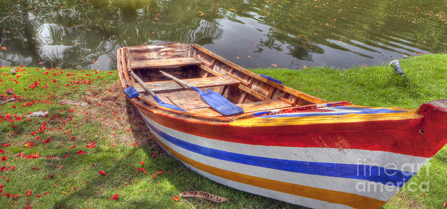  - 0003-colorful-old-boat-steve-sturgill
