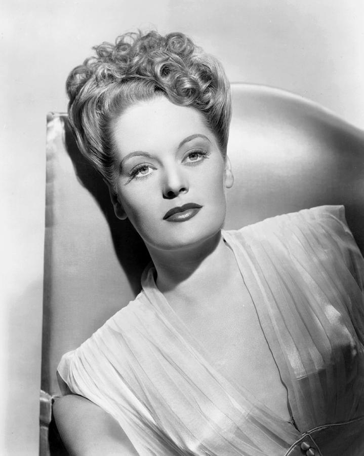 Alexis Smith Ca Mid 1940s Photograph By Everett Fine Art America