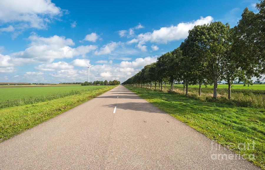  - 4-road-through-the-countryside-jan-marijs