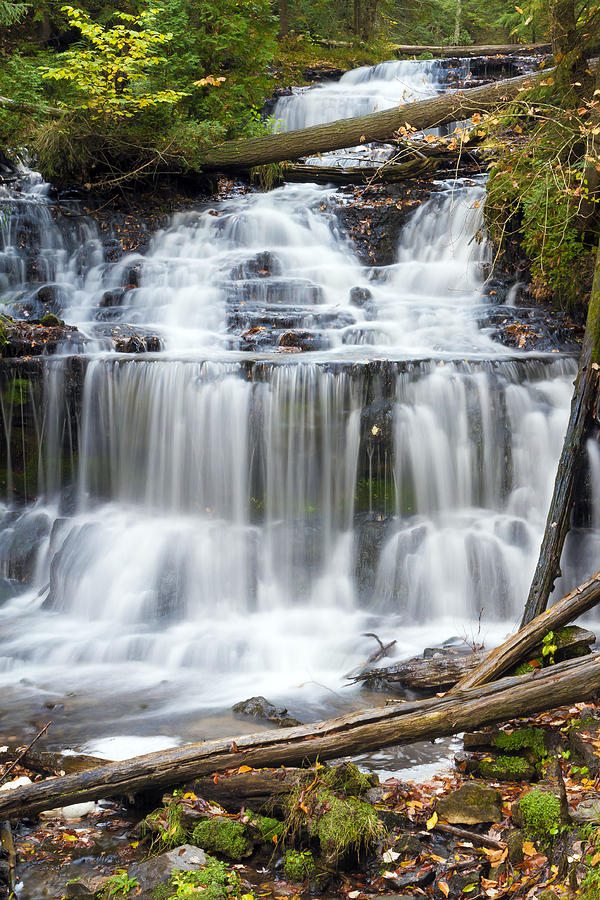  - autumn-at-wagner-falls-cindy-lindow