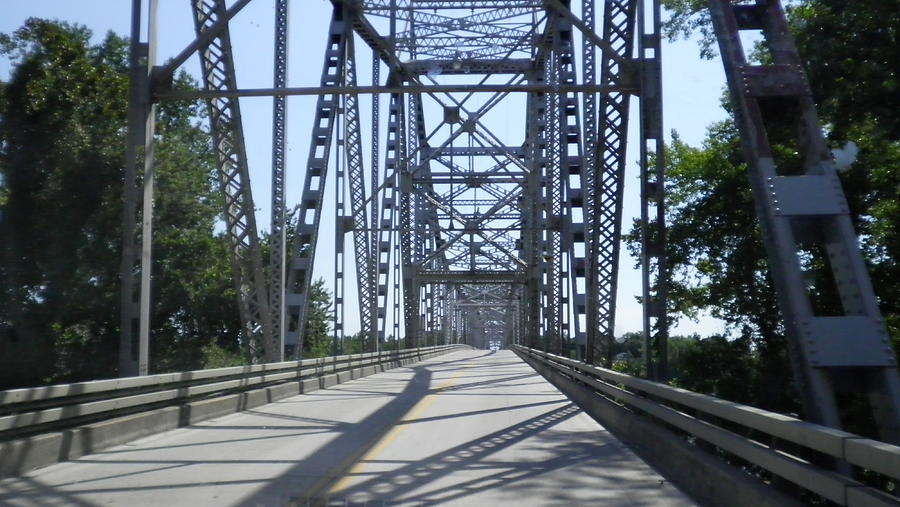  - crossing-the-missouri-river-bridge-james-presley