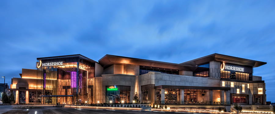 is horseshoe casino in indiana open