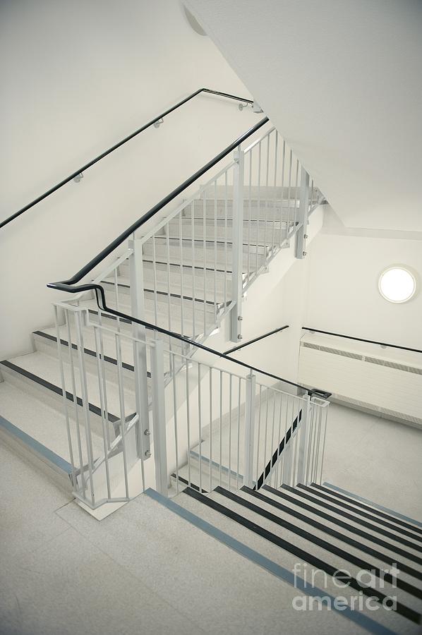 hospital-staircase-leeds-teaching-hospitals-nhs-trust.jpg