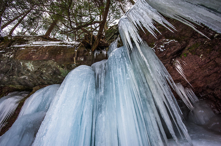  - icicles-at-sulivan-falls-david-bogard