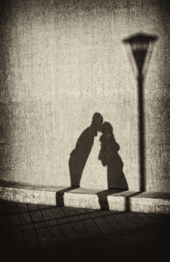 Street kiss