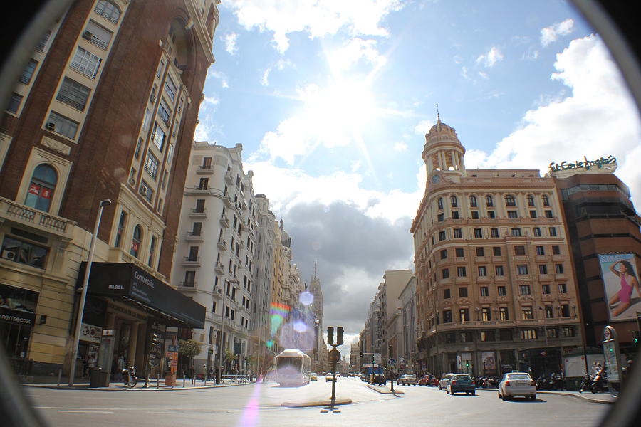  - morning-view-of-gran-via-madrid-ii-jackie-ngai