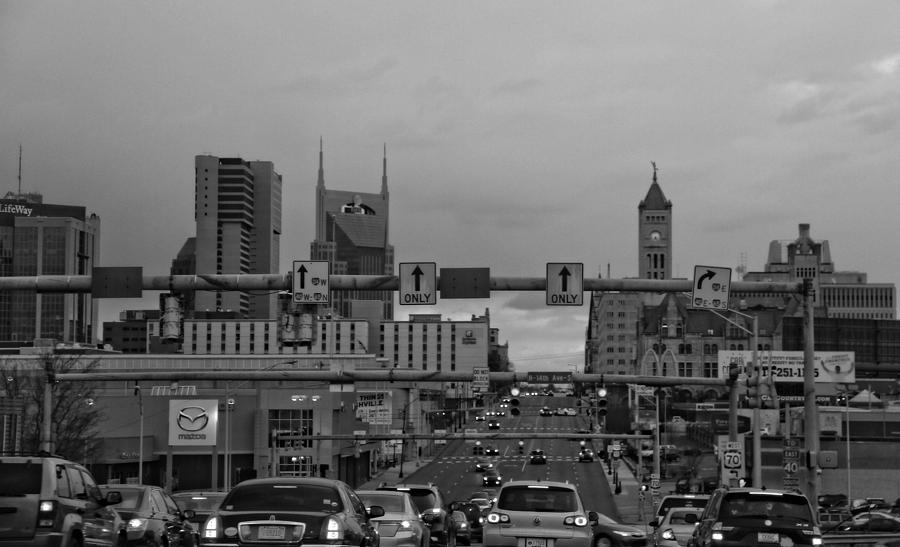 Nashville Skyline In Black And White By Dan Sproul