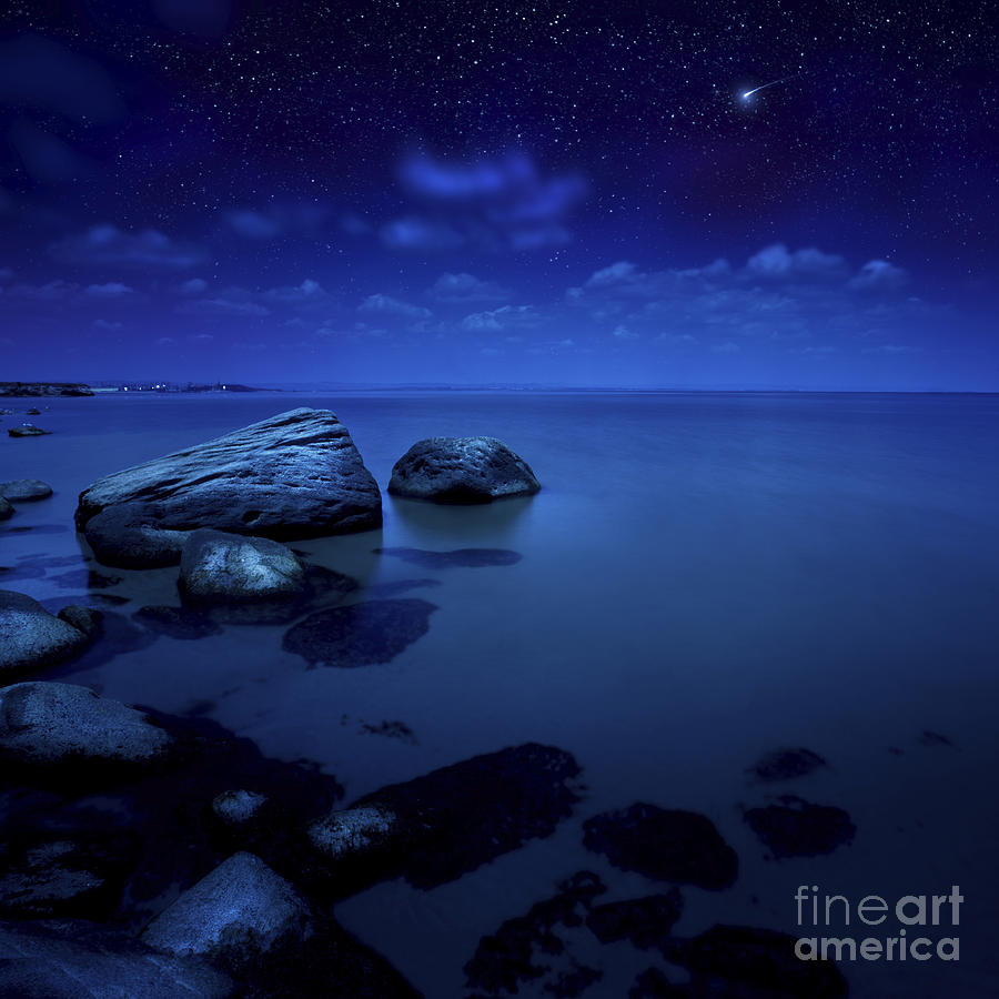 nighttime-photo-of-sea-and-starry-sky-evgeny-kuklev.jpg