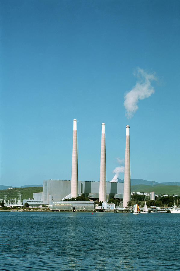 Oil Power Station Photograph By Alex Bartel Science Photo Library