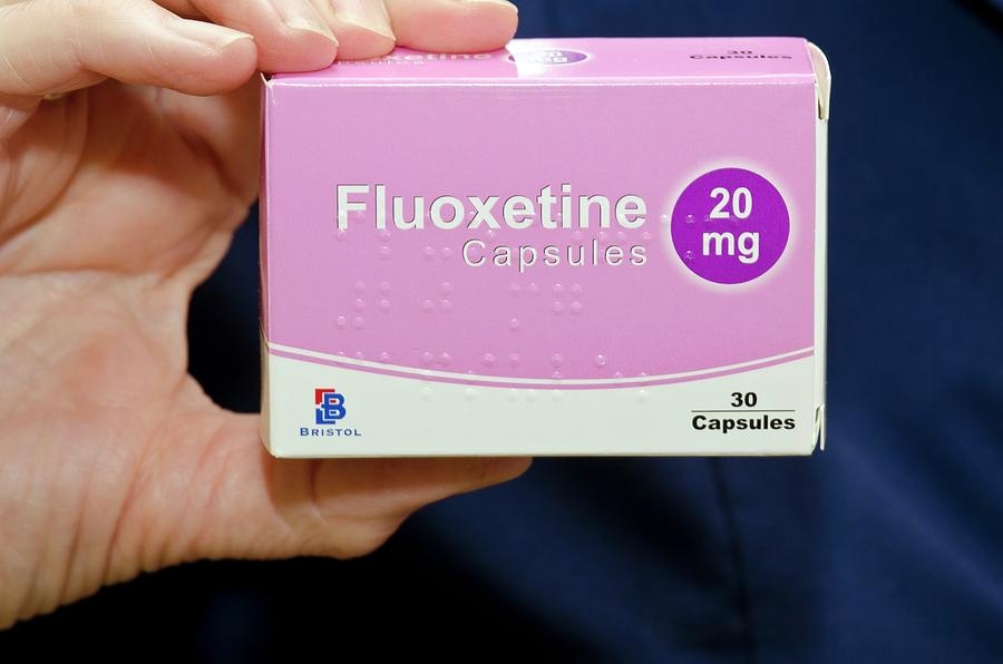 Pack Of Fluoxetine Capsules Photograph By Dr P Marazzi Science Photo