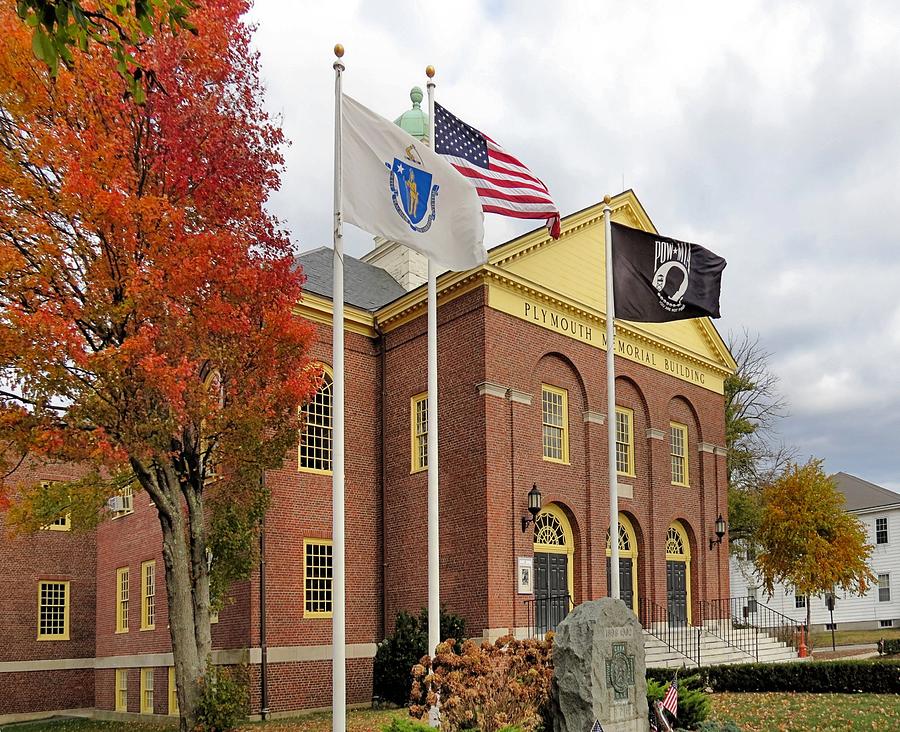 plymouth-memorial-hall-photograph-by-janice-drew