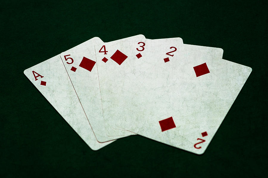 what is straight flush poker