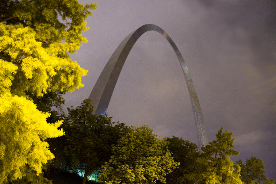 http://images.fineartamerica.com/images-medium-large-5/rainy-night-at-the-st-louis-arch-garry-mcmichael.jpg