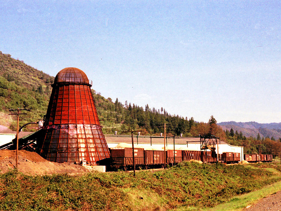 Sawdust Burner by Robert Rodvik