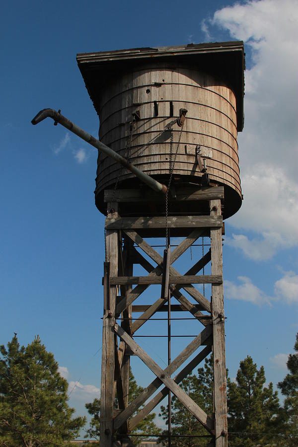 thomas the tank engine water tower