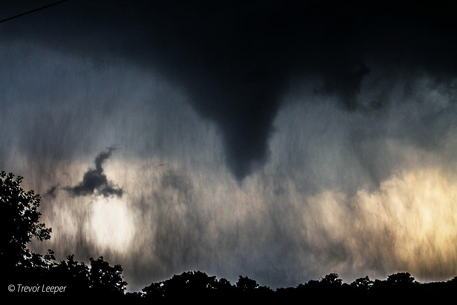 Tornado In Edmond Ok by Trevor Leeper