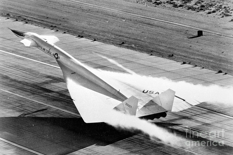 North American XB-70A Valkyrie - Warbird Tech Vol 34, Softcover Reference North American XB-70A Valkyrie - Warbird Tech Vol 34, Softcover Reference