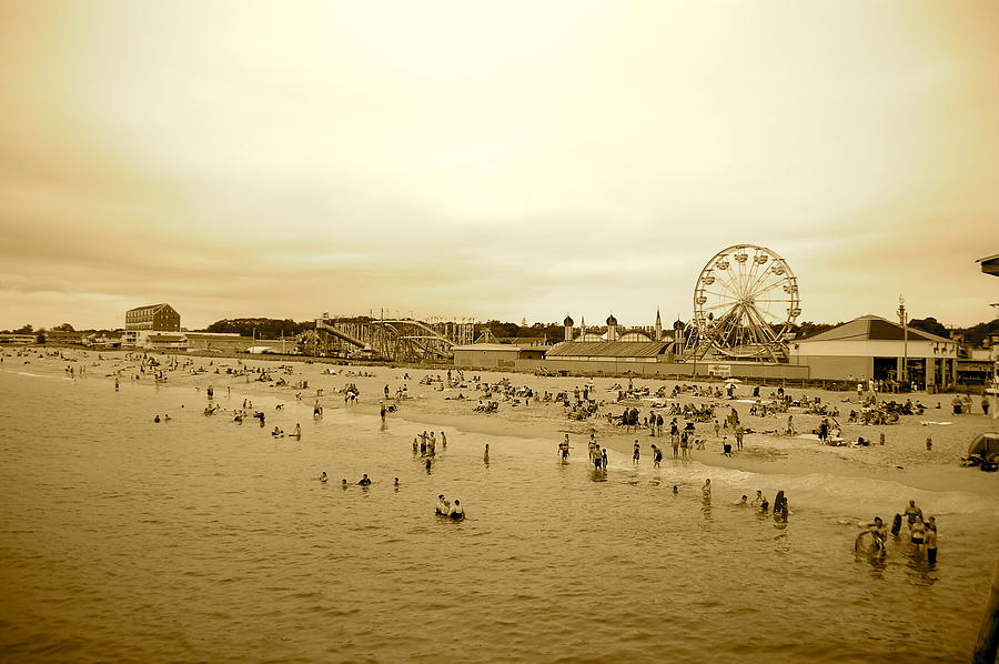  - view-from-the-pier-jenni-hypes