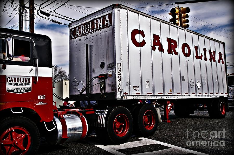 White Truck And Carolina Freight Trailer Photograph by JW Hanley