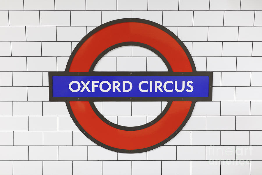 [Image: -london-underground-station-sign-stefano-baldini.jpg]