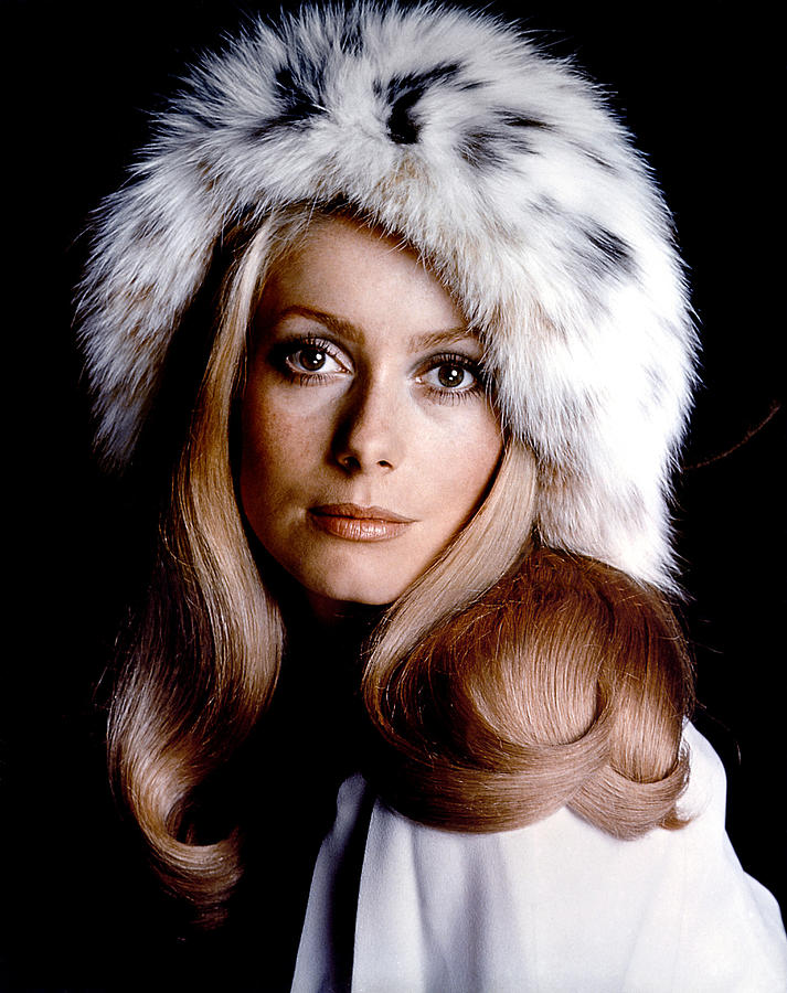 1-catherine-deneuve-everett.jpg