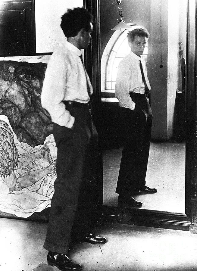 Egon Schiele Photo