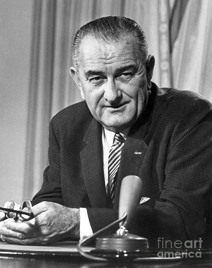 Lyndon Baines Johnson Photograph By Granger