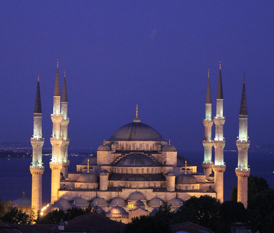 Blue Mosque Night by Sladjana Endt