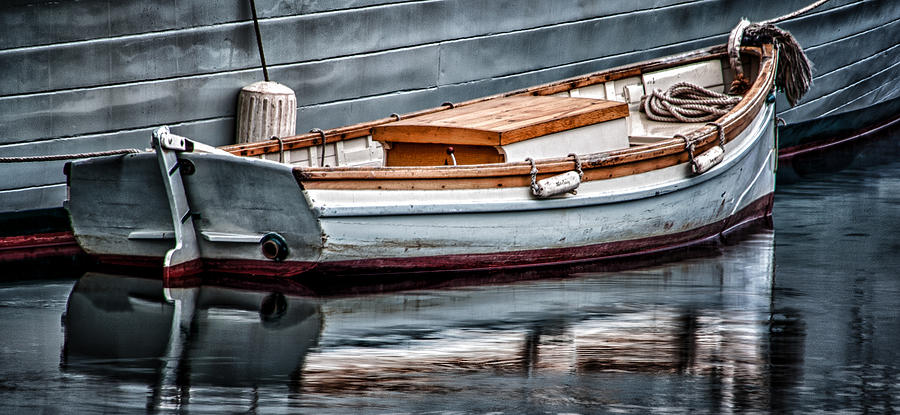  - boat-tied-to-schooner-john-klingel