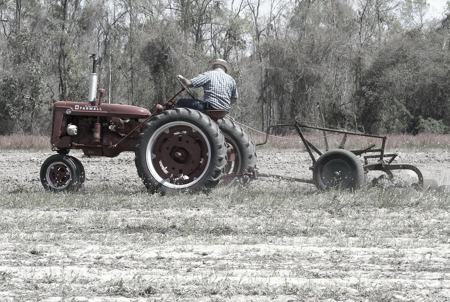 Farmall Plow