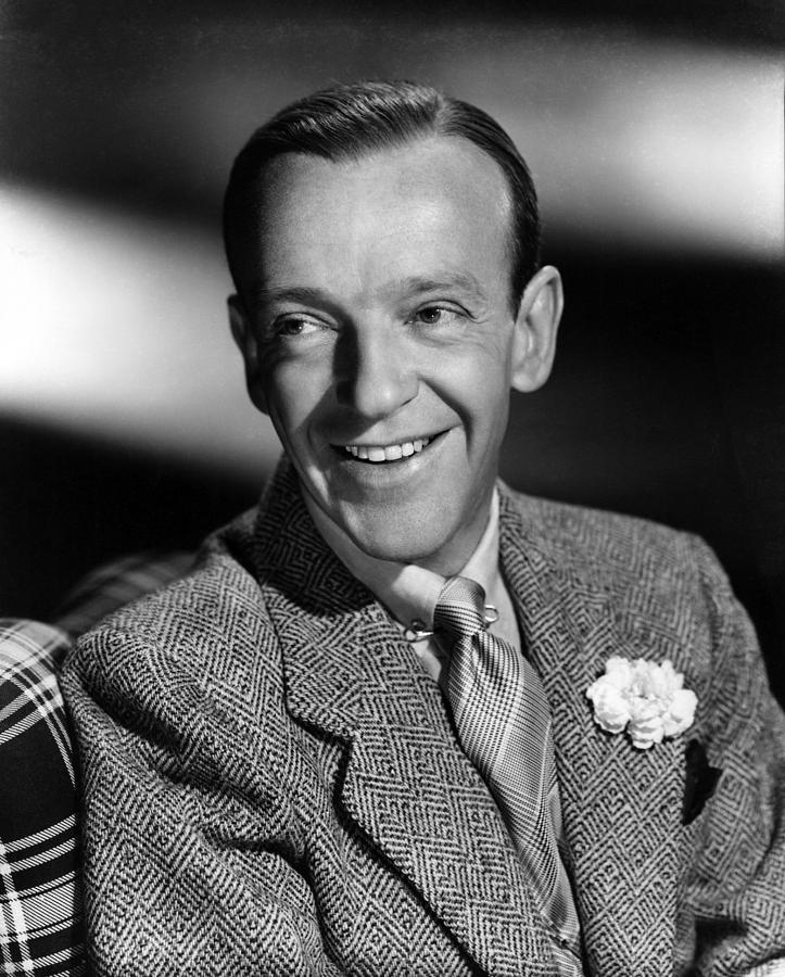 Fred Astaire Ca 1940s Photograph By Everett 