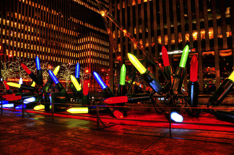 giant nyc christmas lights by randy aveille giant nyc christmas lights by randy aveille