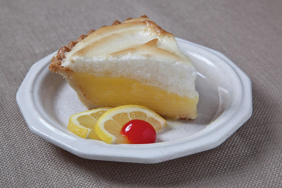 free clip art lemon meringue pie - photo #23