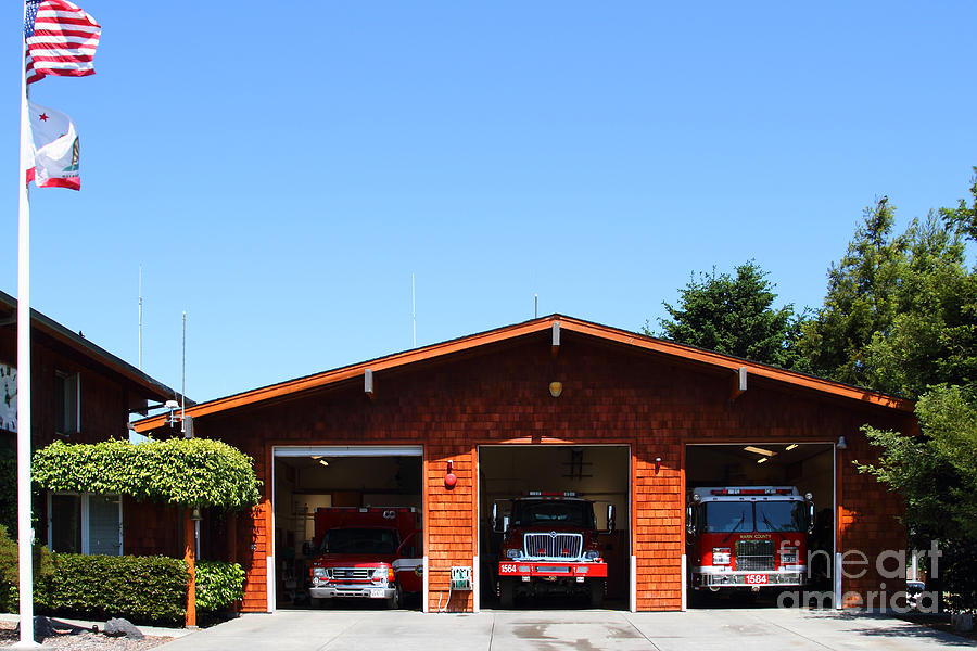 Marin County Fire Department . Point Reyes California . 7d15919