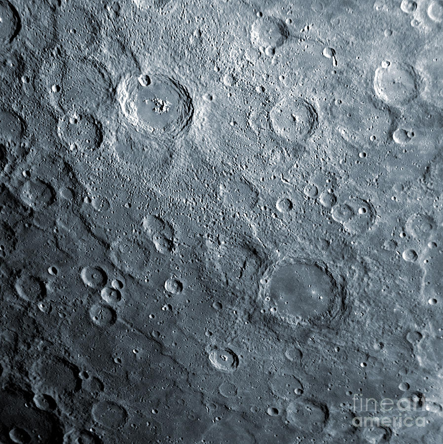 Меркурий кратеры