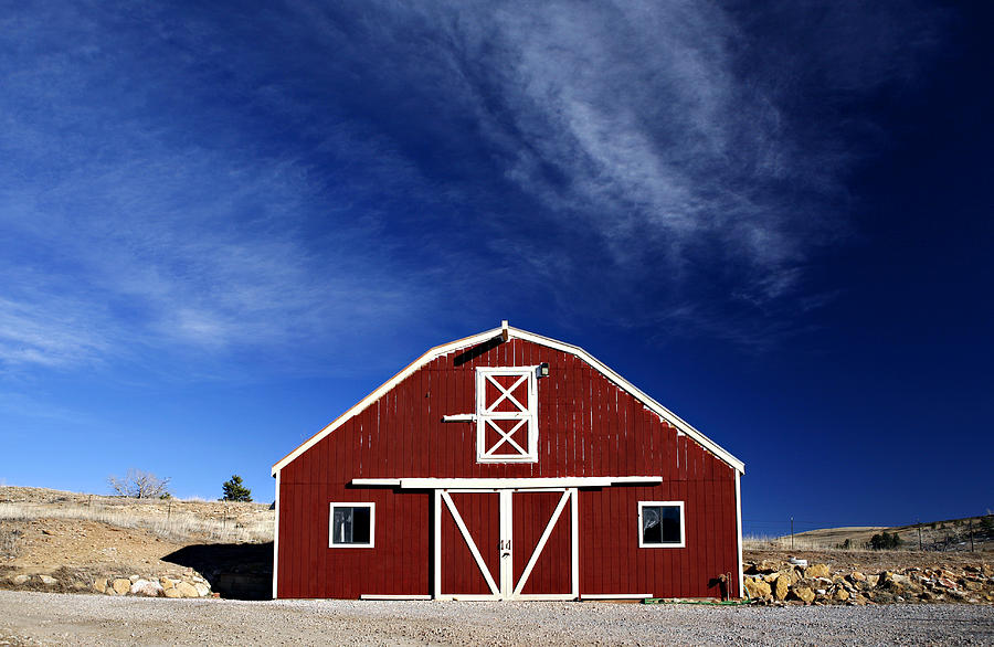 Red And White Barn by Marilyn Hunt