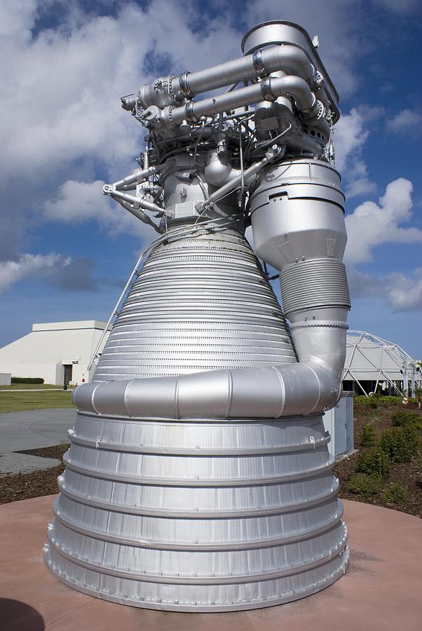 Saturn V Rockets F 1 Engine Photograph By Mark Williamson 5378