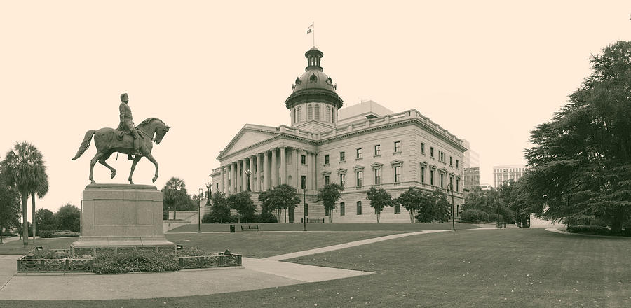 South Carolina House passes bill making ‘Obamacare’ implementation a crime