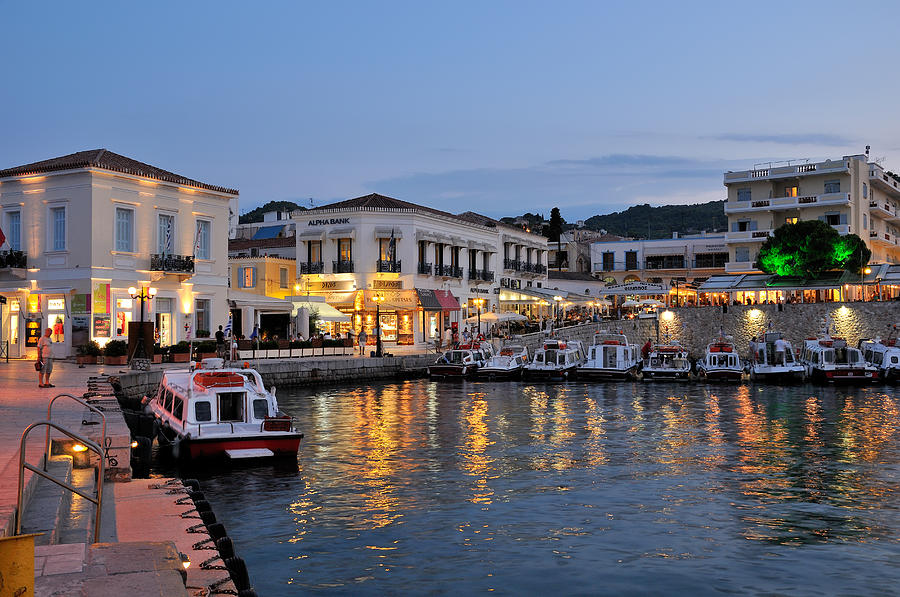 spetses-town-george-atsametakis