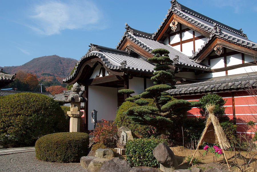  - taima-dera-temple-at-nara-shoji-ikeda
