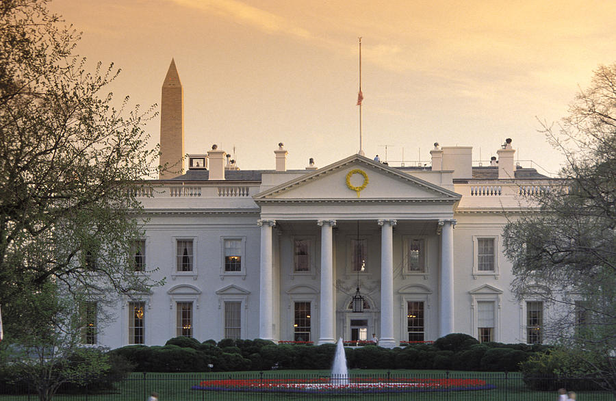 The White House At Sunset Photograph by Richard Nowitz