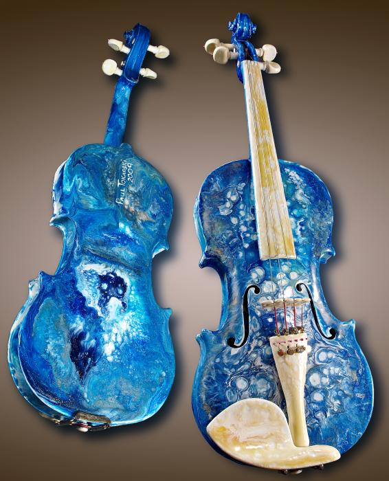 Радуга - Страница 17 1-violin-in-blue-paul-tokarski