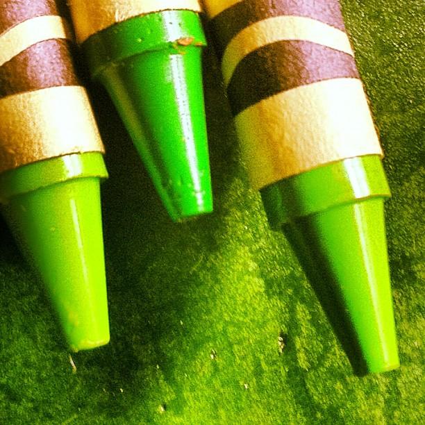 Color Verde Lima - Lime Green!!! Crayons | Color, Lime, Shades of green