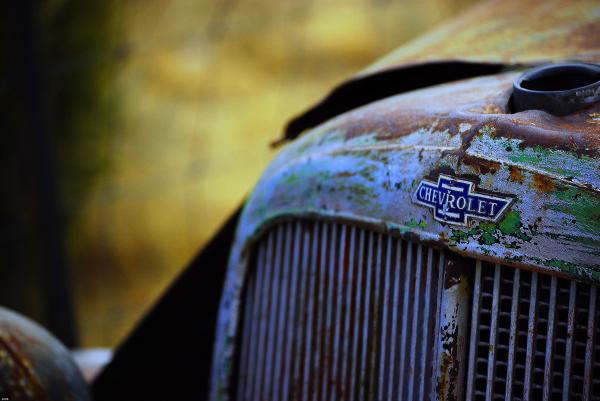 old chevrolet emblem