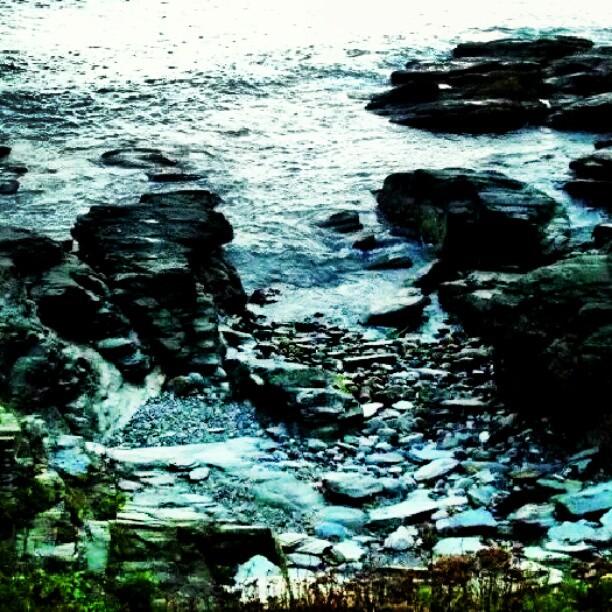  - ocean-shore-shoreline-stone-stones-billy-bateman