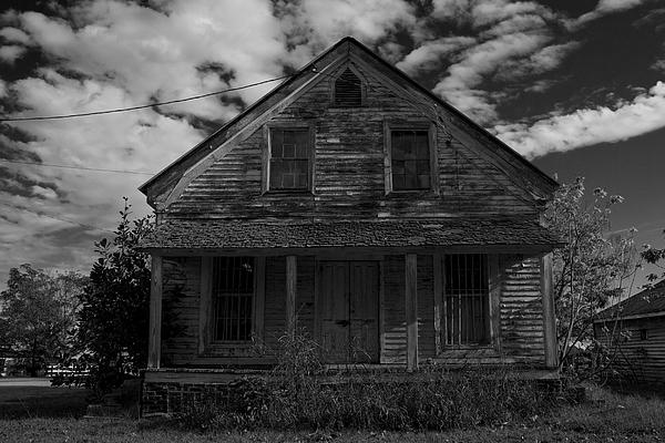  - old-wooden-house-linda-russell