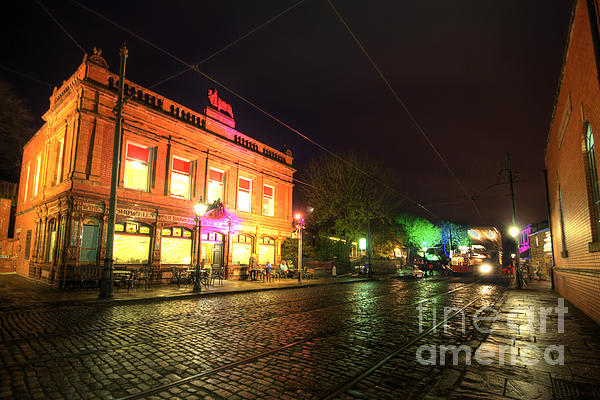 red-lion-pub-yhun-suarez.jpg