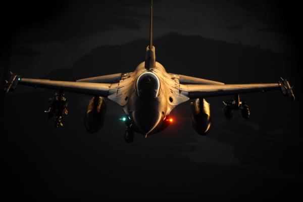 F 16 Sunset