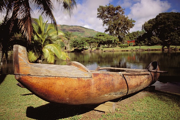 Wailua, Wooden Canoe Print by Rita Ariyoshi - Printscapes