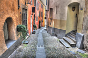  - old-colorful-stone-alley-mats-silvan